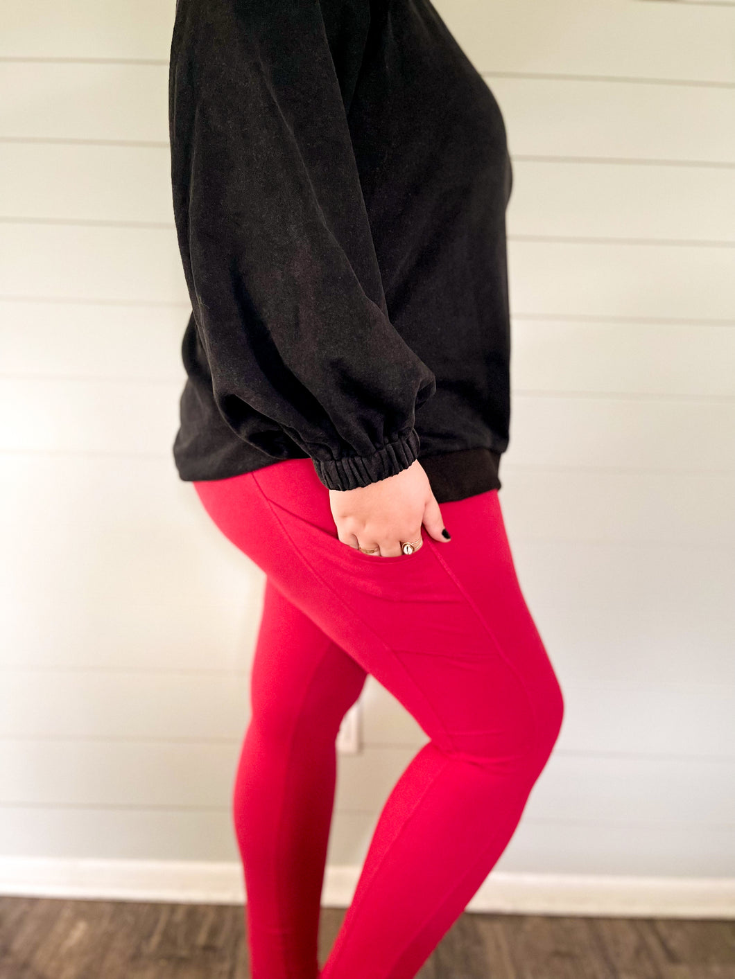 Buttery Soft Leggings with Pockets in Coral