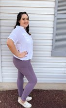Load image into Gallery viewer, Buttery Soft Leggings With Pockets in Frosted Mulberry
