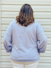 Load image into Gallery viewer, Willow Periwinkle Fleece Pullover with Pockets
